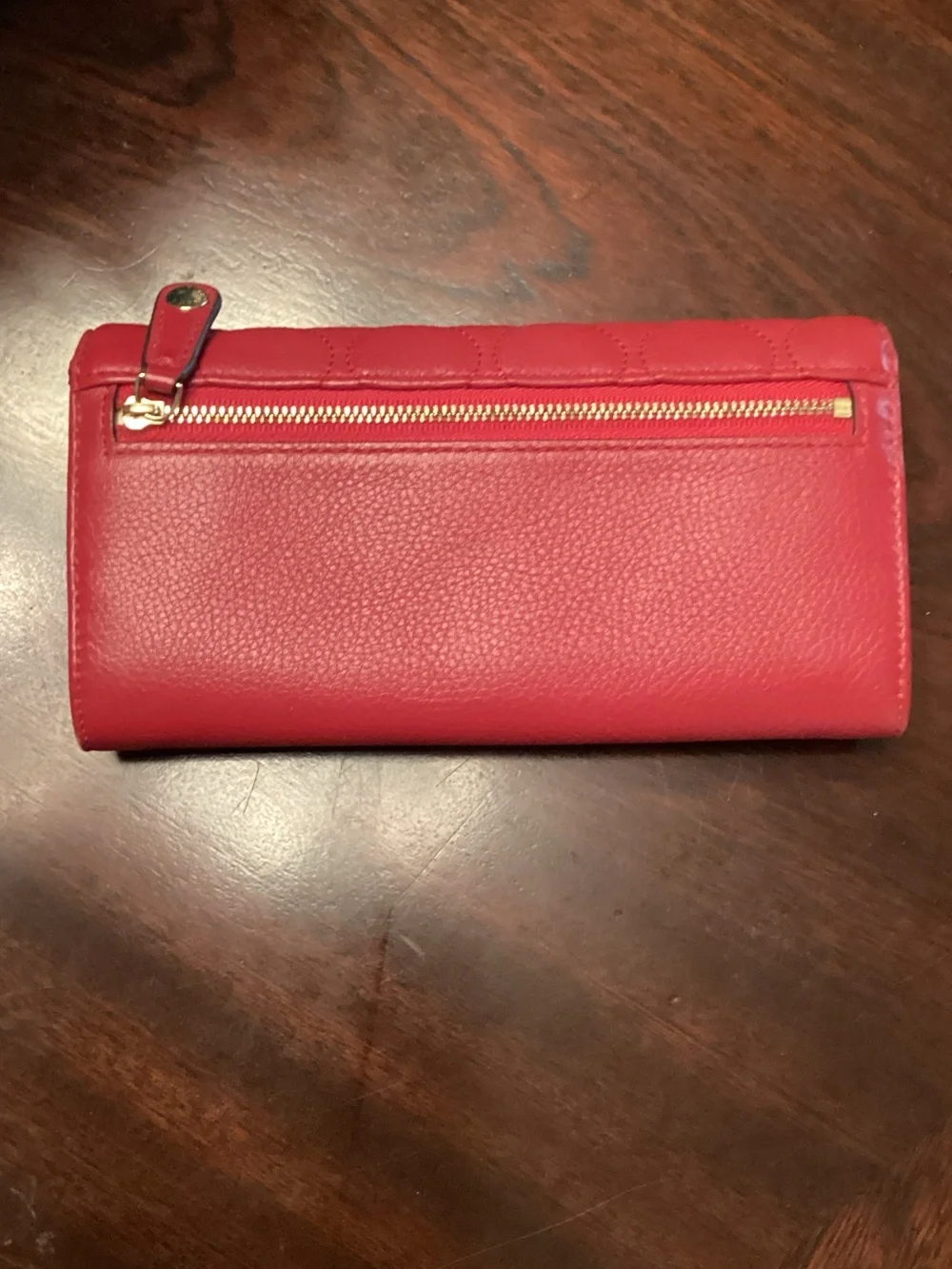 Vera Bradley Quilted Red Flap Wallet with Gold Logo - Picture 4 of 4